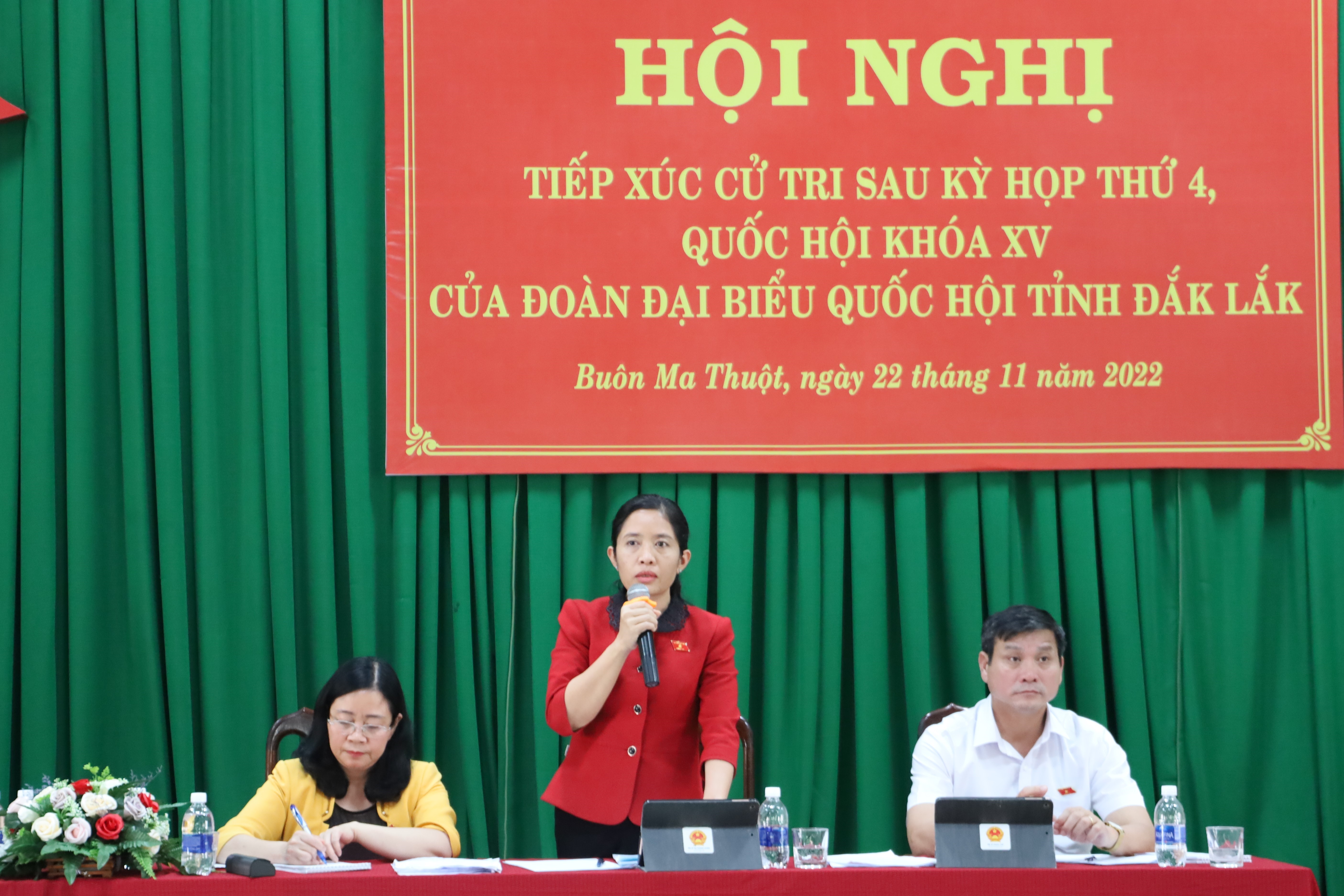 Provincial National Assembly Delegation met with voters in Buon Ma Thuot City