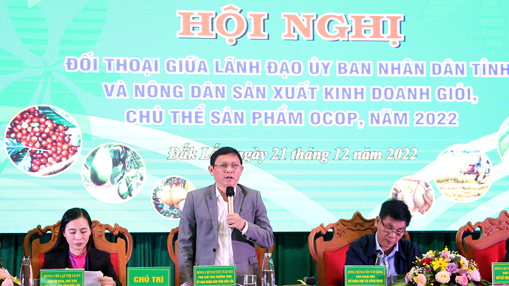 Lãnh đạo UBND tỉnh đối thoại với nông dân sản xuất kinh doanh giỏi, chủ thể sản phẩm OCOP năm 2022