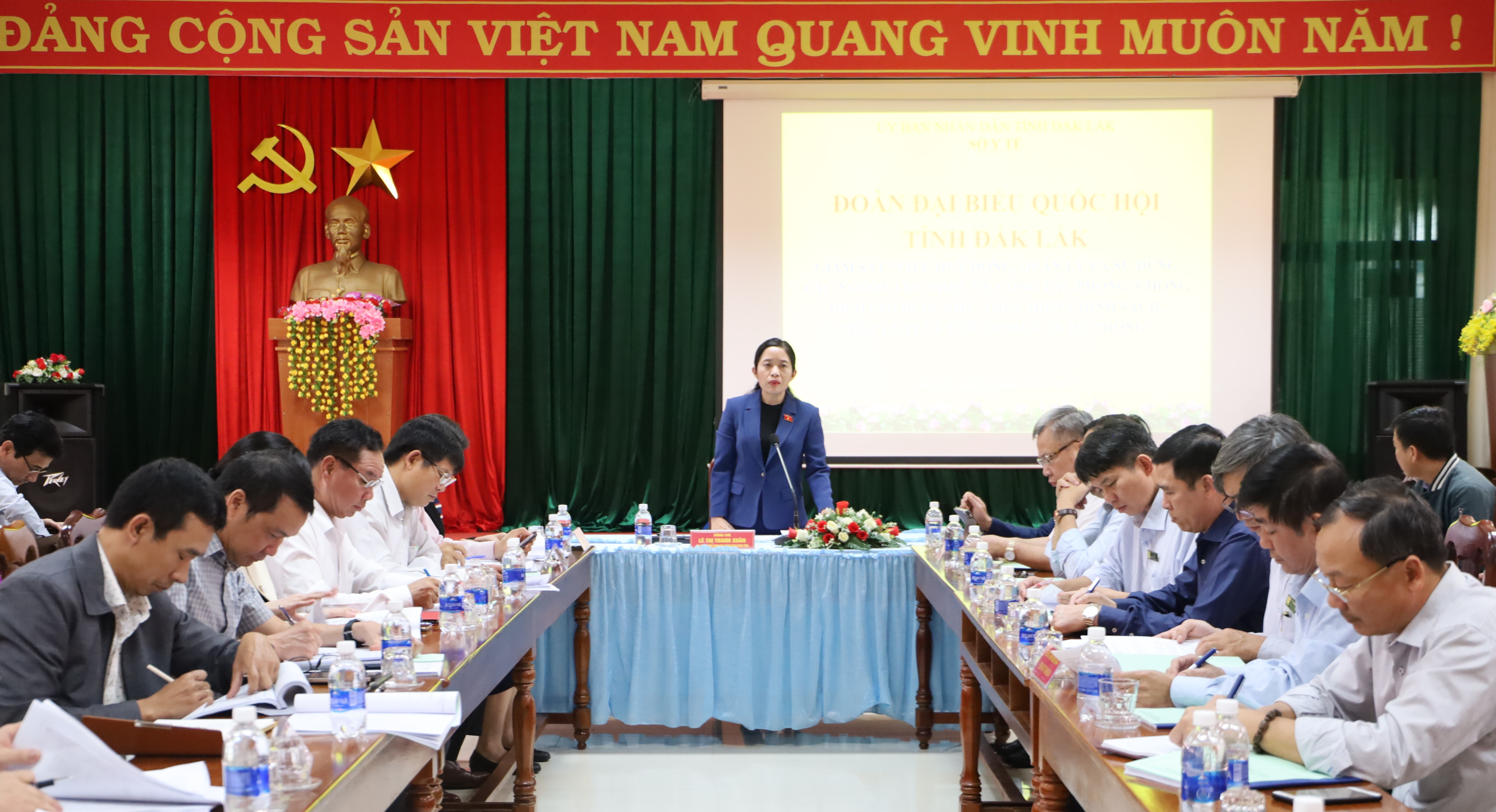 Giám sát việc huy động, quản lý, sử dụng các nguồn lực phục vụ công tác phòng chống dịch COVID-19
