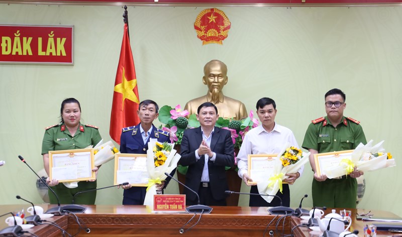 Tổng kết công tác chống buôn lậu, gian lận thương mại và hàng giả năm 2022