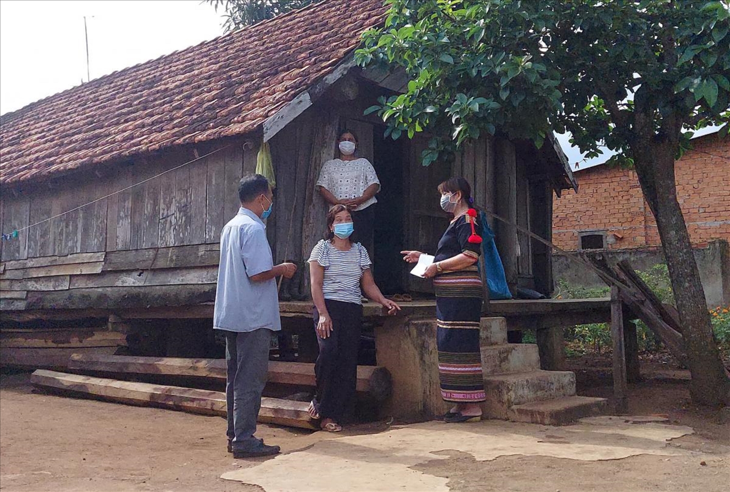 Tăng cường phát huy vai trò của người có uy tín trên địa bàn tỉnh Đắk Lắk