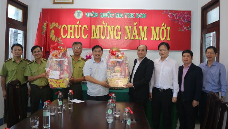 Chủ tịch UBND tỉnh Phạm Ngọc Nghị thăm và chúc Tết các cơ quan, đơn vị