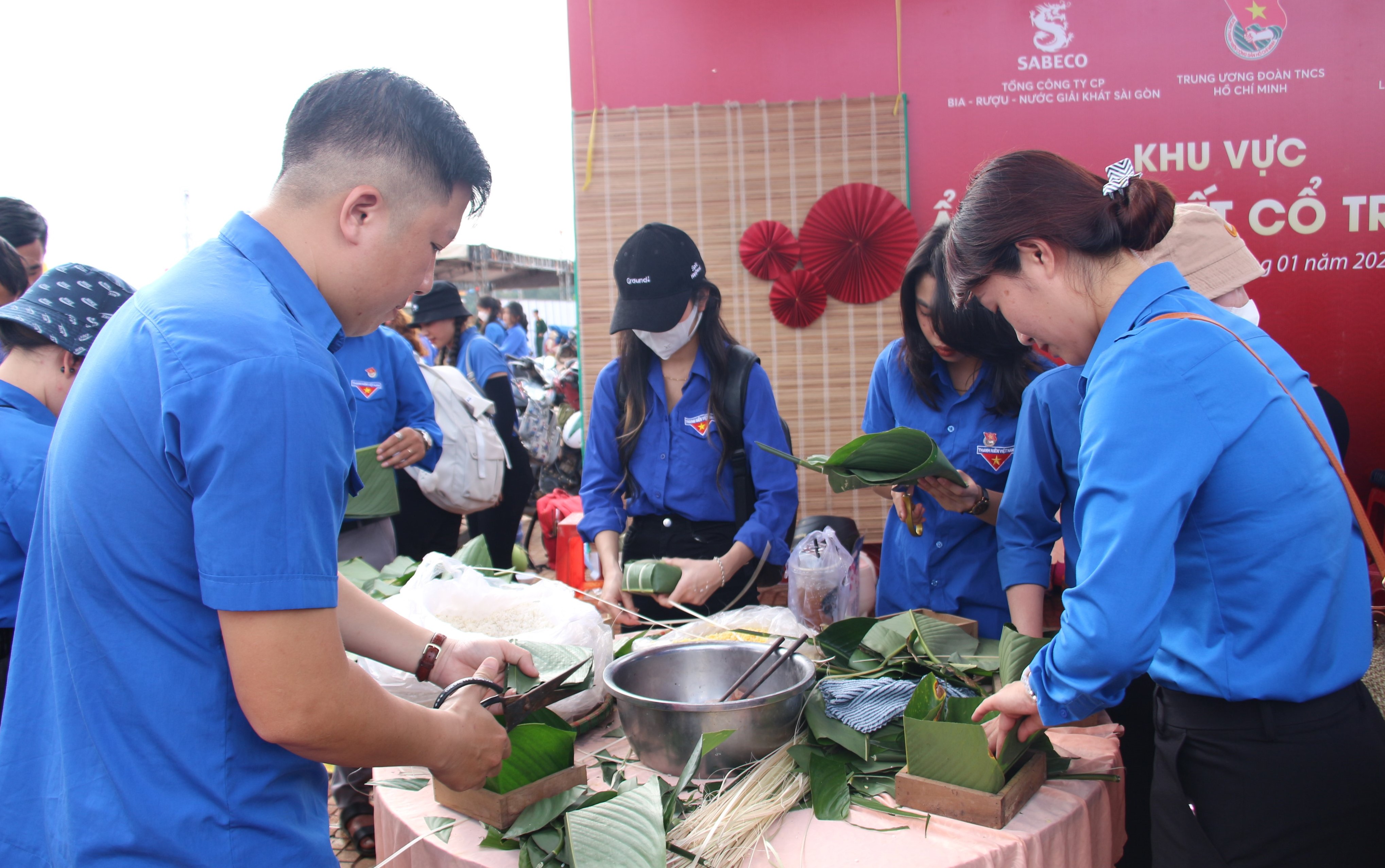 Chương trình “Cùng nhau làm nên Tết” năm 2023