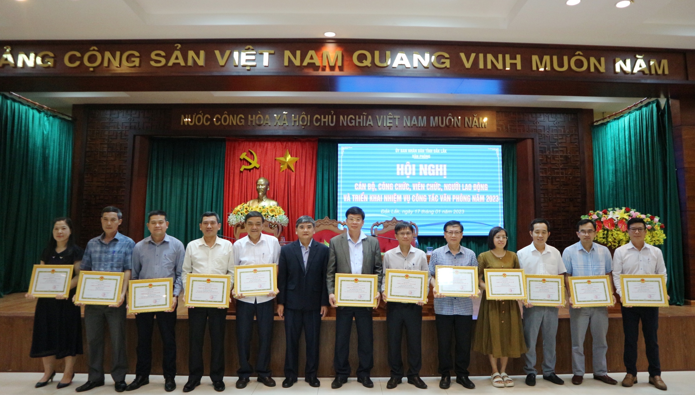 Hội nghị triển khai nhiệm vụ công tác văn phòng năm 2023