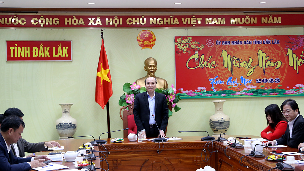 UBND tỉnh gặp mặt các sở, ban, ngành đầu Xuân Quý Mão 2023