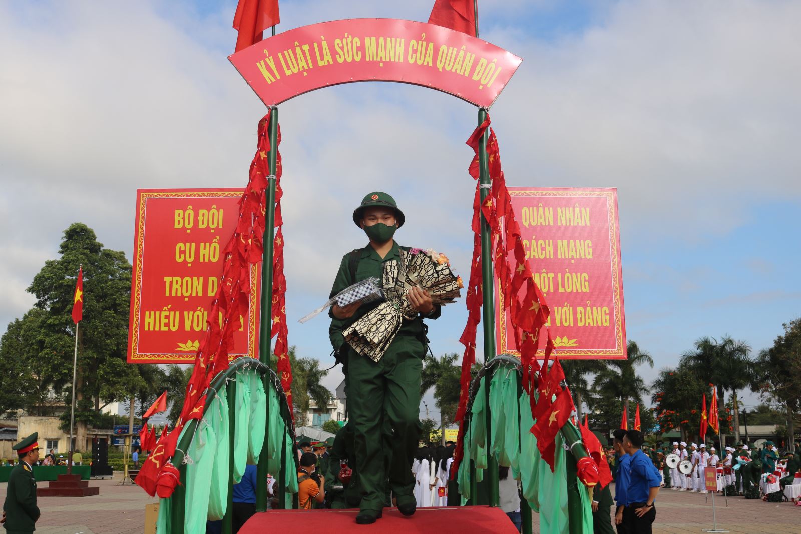 158 thanh niên huyện Krông Ana có lên đường nhâp ngũ