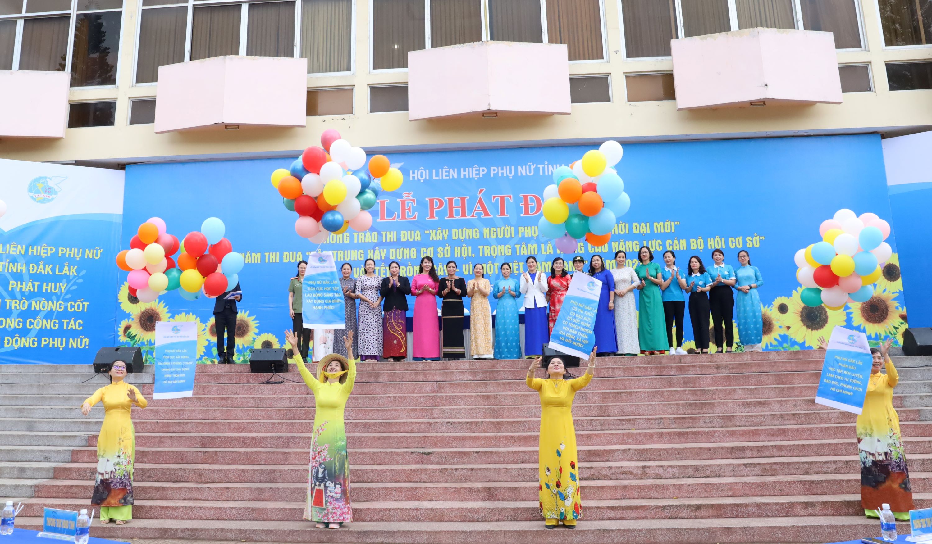 Phát động phong trào thi đua “Xây dựng người phụ nữ Đắk Lắk thời đại mới”