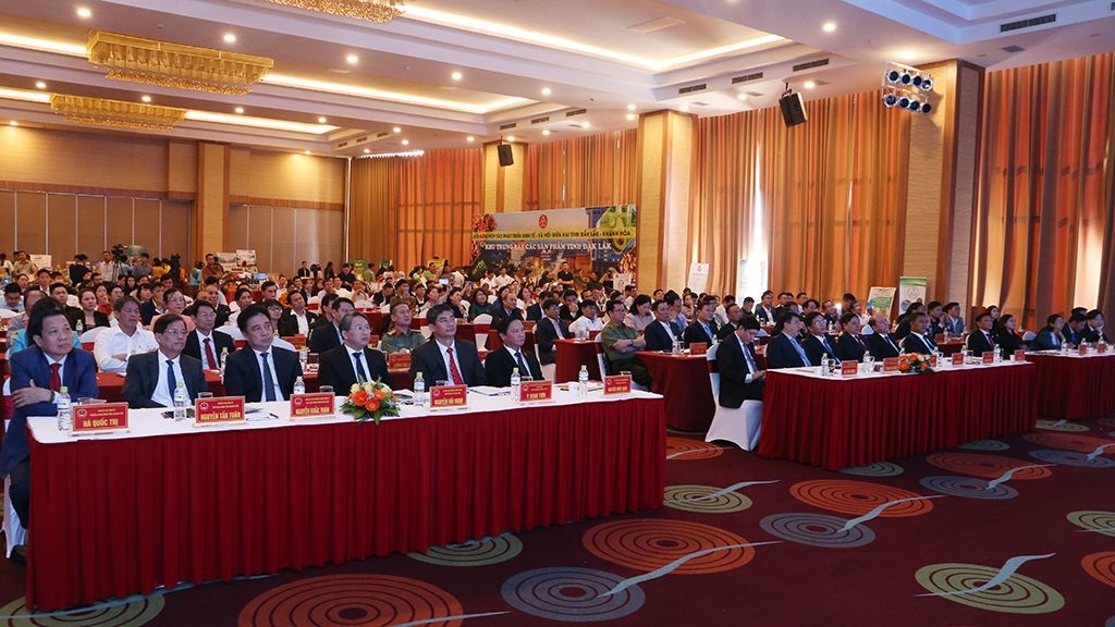 Tin ảnh: Đắk Lắk và Khánh Hòa ký kết thỏa thuận hợp tác phát triển, giai đoạn 2023-2025