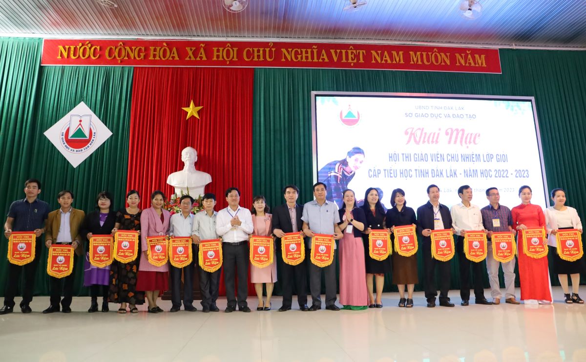 Khai mạc Hội thi giáo viên chủ nhiệm lớp giỏi cấp tiểu học tỉnh Đắk Lắk năm học 2022-2023