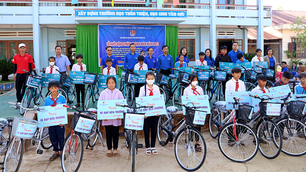 Đoàn Khối các cơ quan và doanh nghiệp tỉnh khởi động Tháng Thanh niên 2023