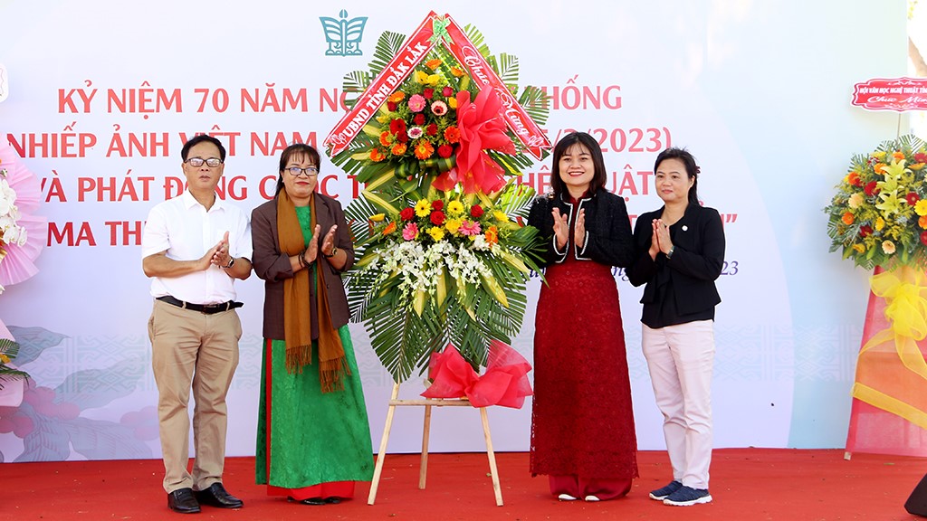 Celebrating 70 years of Vietnam Photography Day