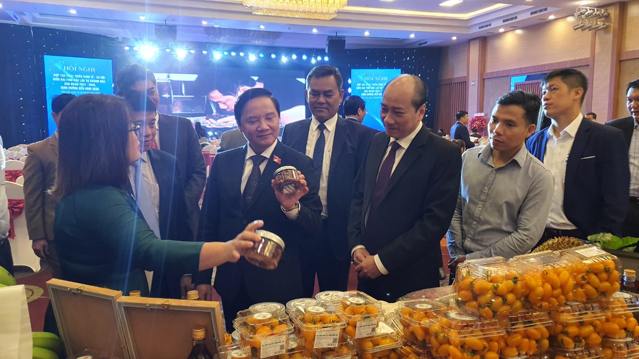 Ngày Quyền của người tiêu dùng 15-3: Hướng đến “Thông tin minh bạch - Tiêu dùng an toàn