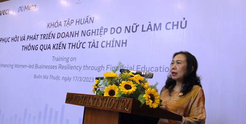 Tập huấn “Phục hồi và phát triển doanh nghiệp do nữ làm chủ thông qua kiến thức tài chính”