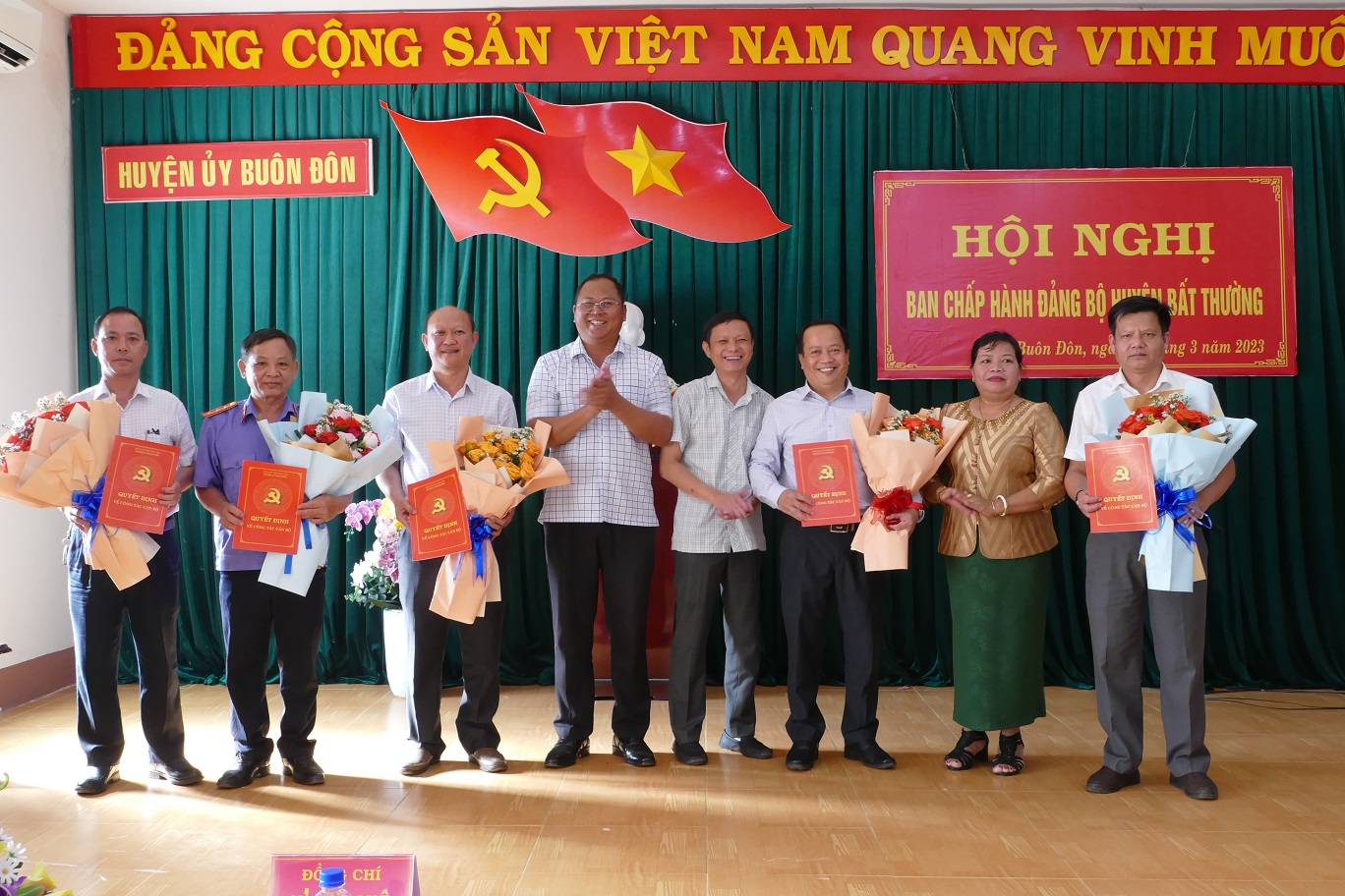 Hội nghị Ban chấp hành Đảng bộ huyện Buôn Đôn