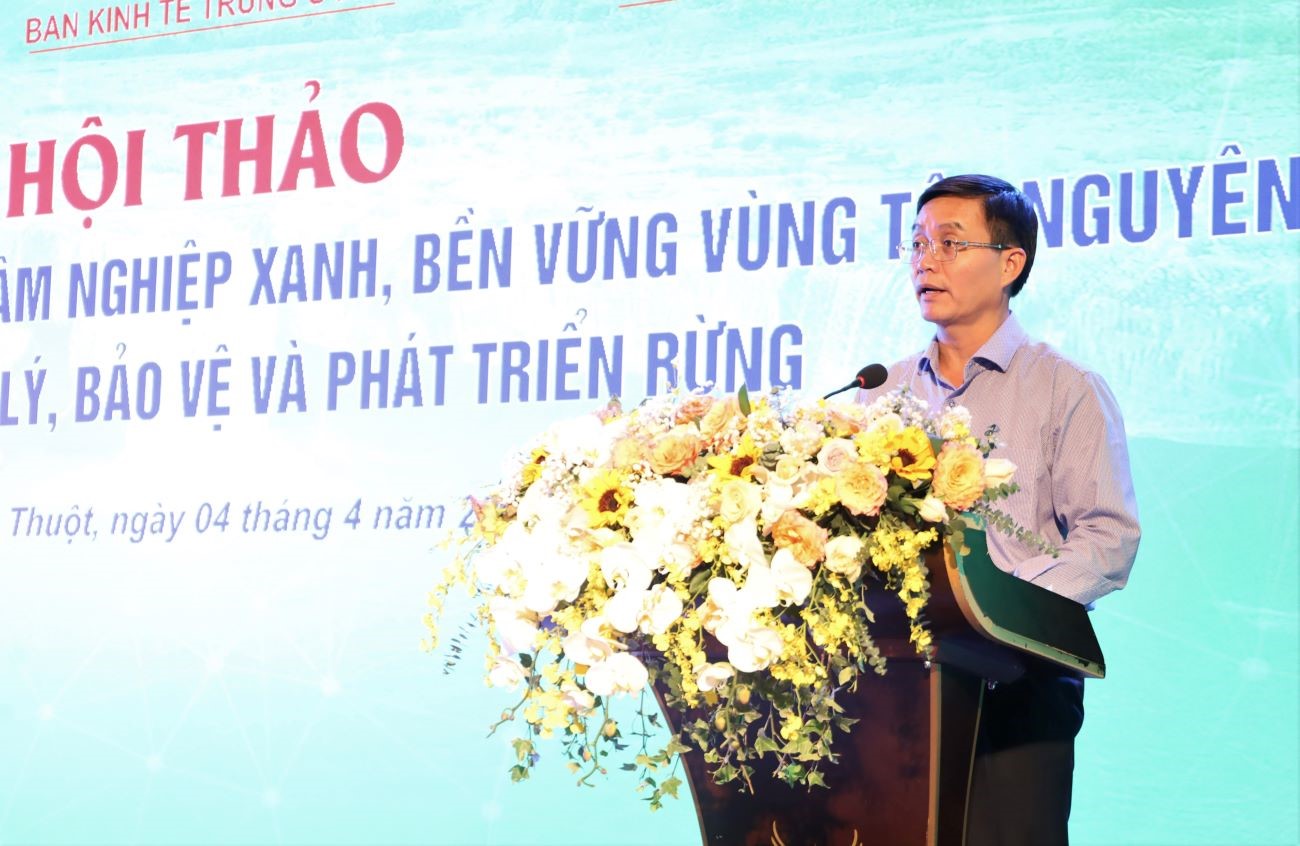 Develop a green and sustainable agricultural and forestry economy in the Central Highlands in association with forest management, protection and development