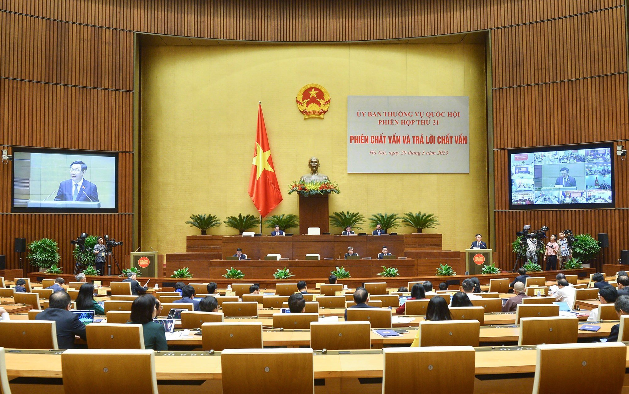 Triển khai thực hiện Nghị quyết của Ủy ban Thường vụ Quốc hội khóa XV về hoạt động chất vấn tại Phiên họp thứ 21 của Ủy ban Thường vụ Quốc hội khóa XV