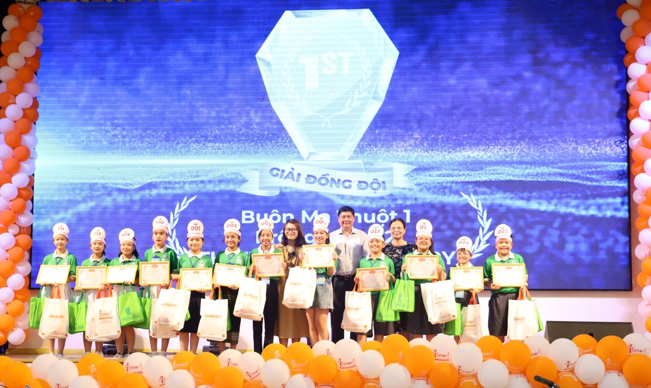 Bế mạc Giao lưu hùng biện tiếng Anh cấp tiểu học tỉnh Đắk Lắk năm học 2022 - 2023