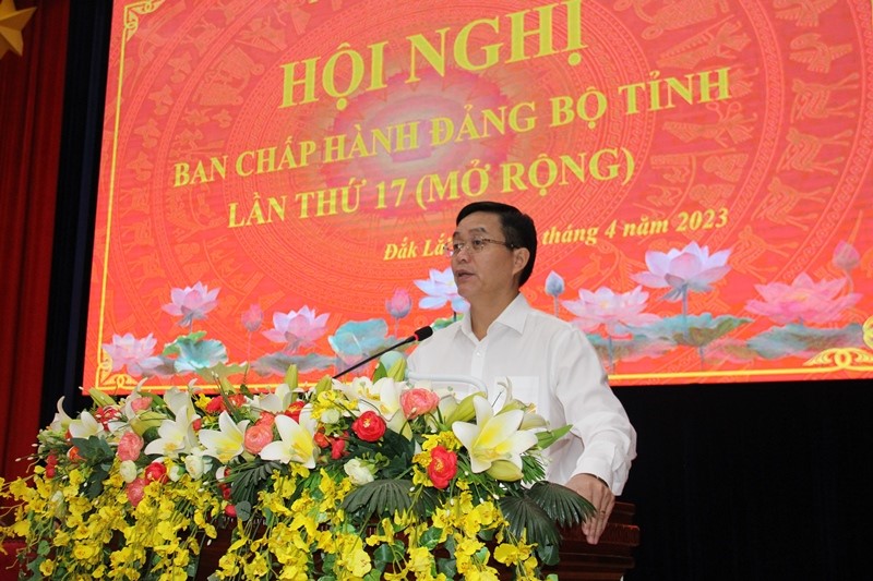 Opening of the 17th expanded provincial Party Executive Committee meeting