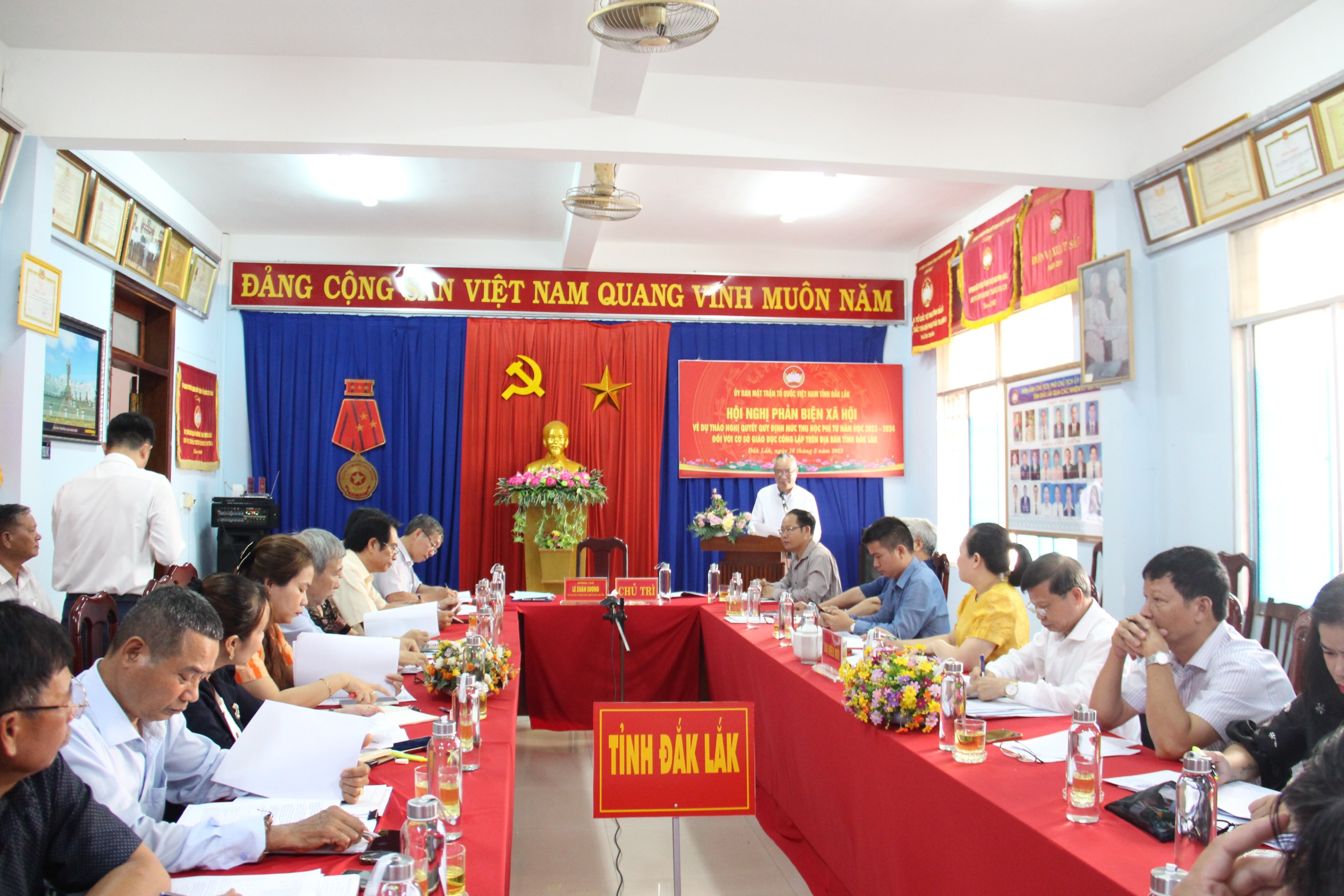 Hội nghị phản biện xã hội về Dự thảo Nghị quyết quy định mức thu học phí từ năm học 2023-2024 đối với cơ sở giáo dục công lập