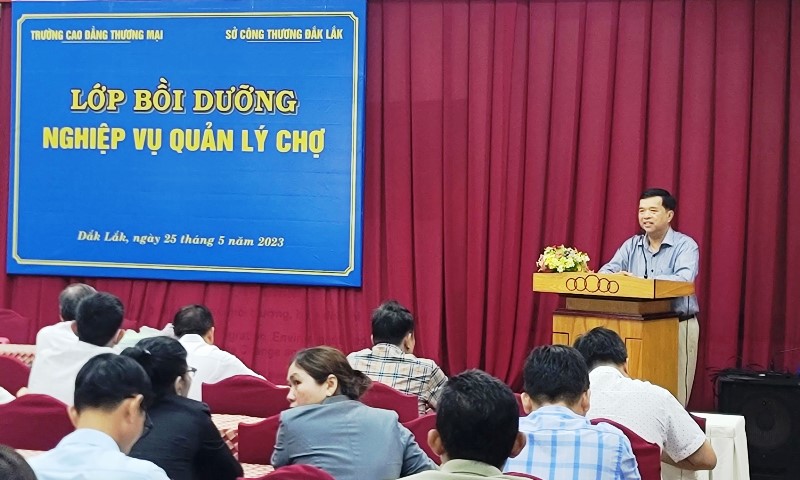 Sở Công Thương bồi dưỡng nghiệp vụ quản lý chợ năm 2023.
