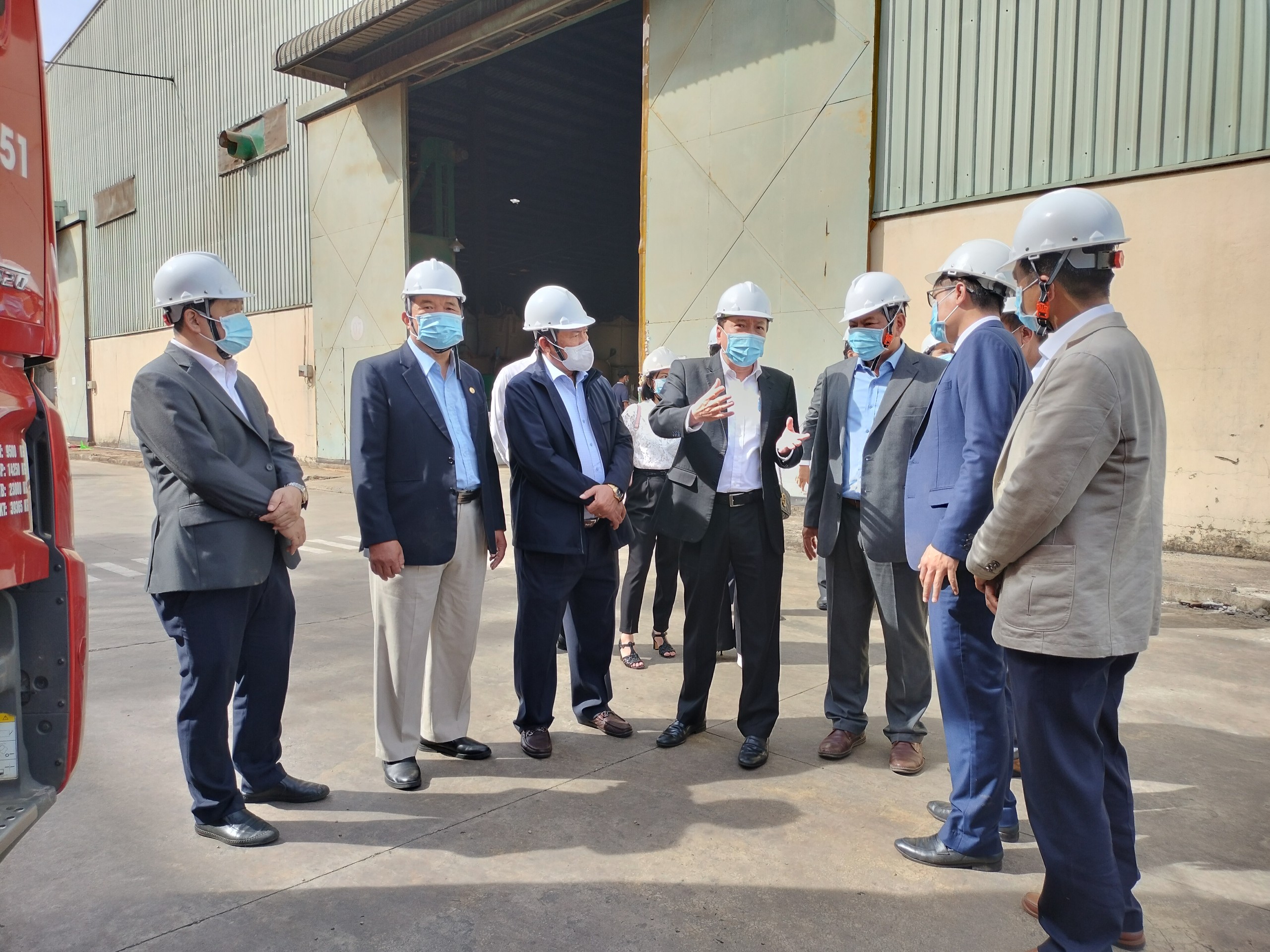 Đắk Lắk lập tổ công tác đặc biệt rà soát, tháo gỡ khó khăn và hỗ trợ cho doanh nghiệp, nhà đầu tư.