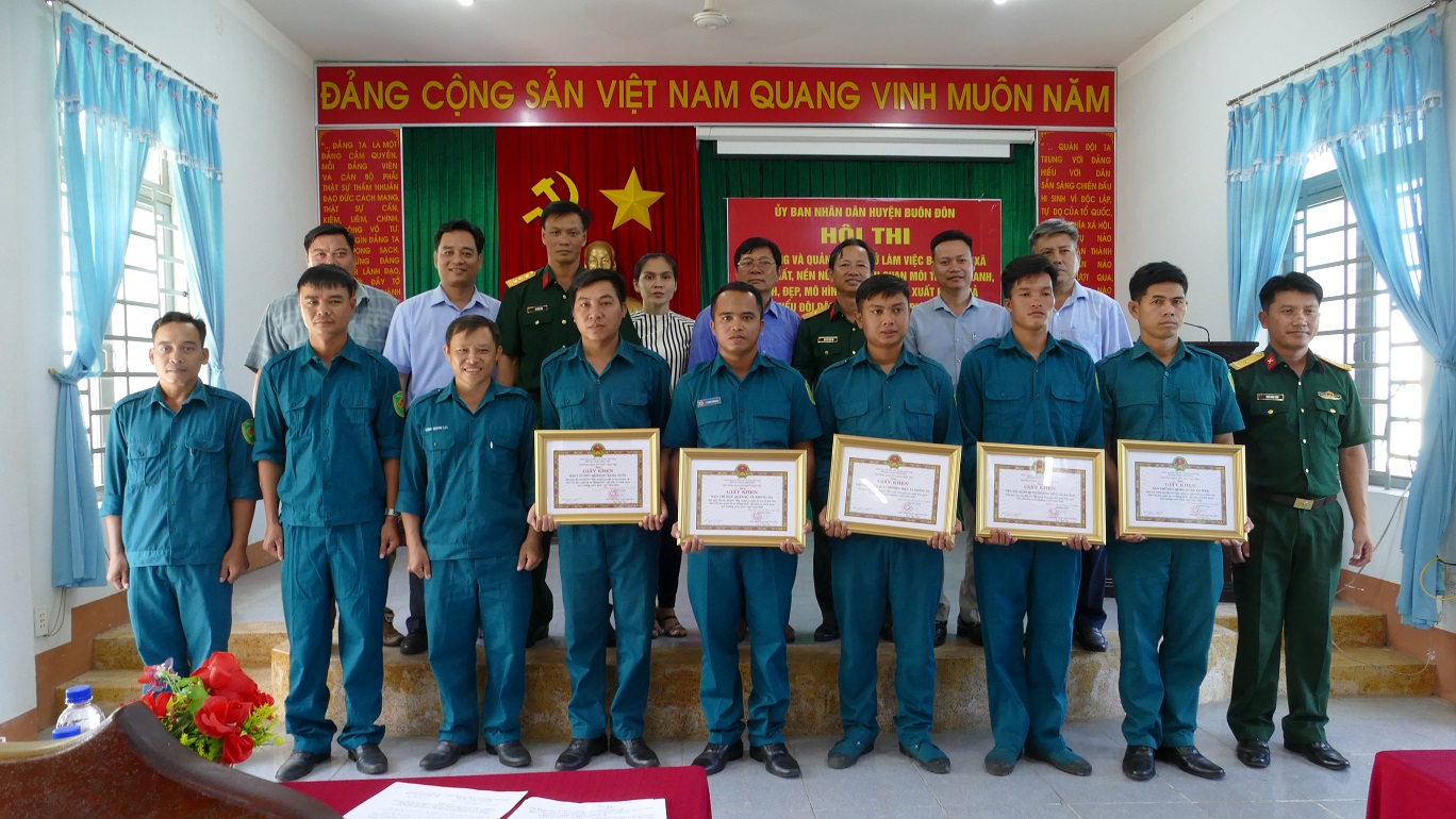 Tổng kết Hội thi xây dựng và quản lý trụ sở làm việc Ban Chỉ huy Quân sự xã