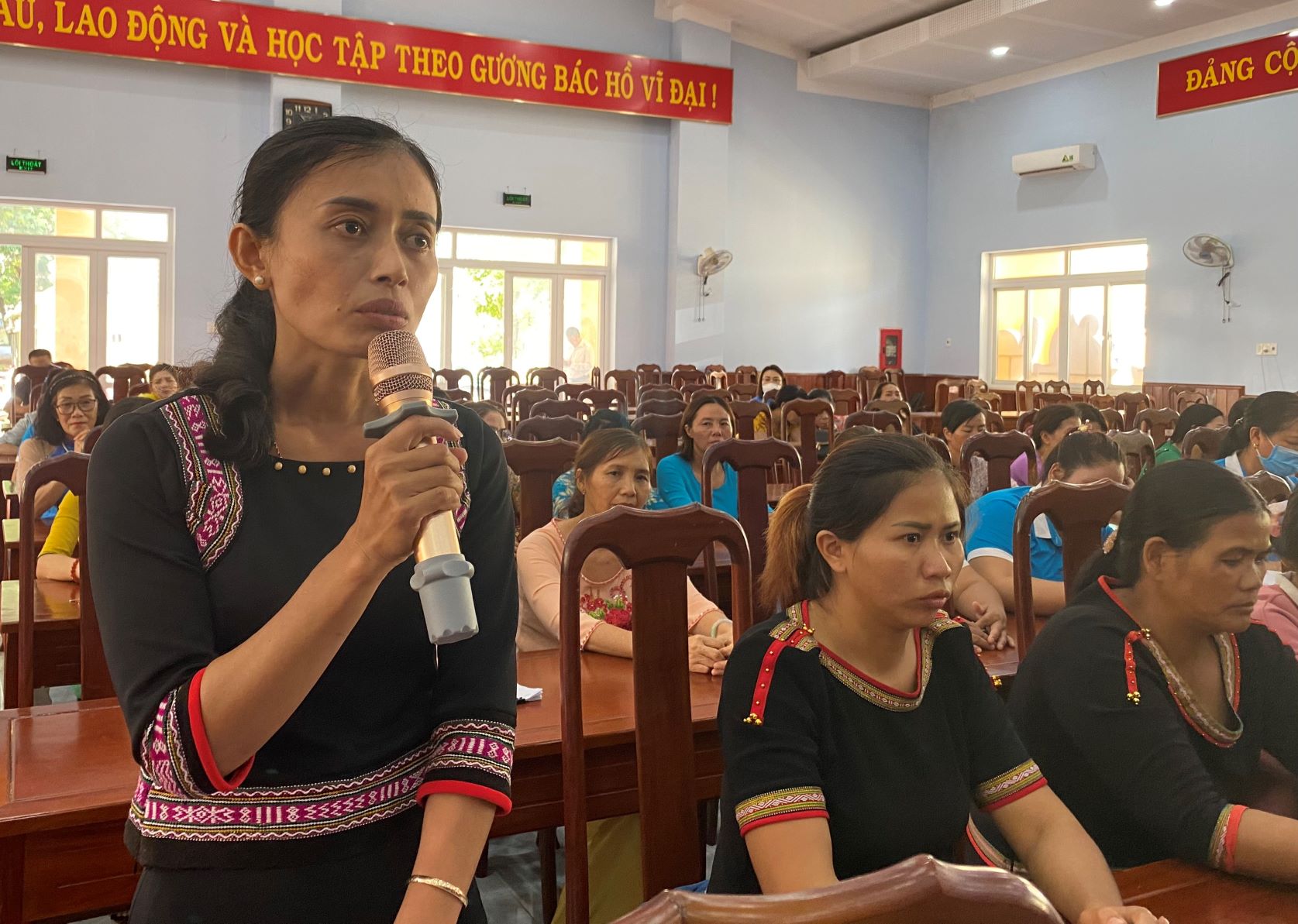 Hội thảo “Chiến lược kinh doanh thu hút khách hàng”