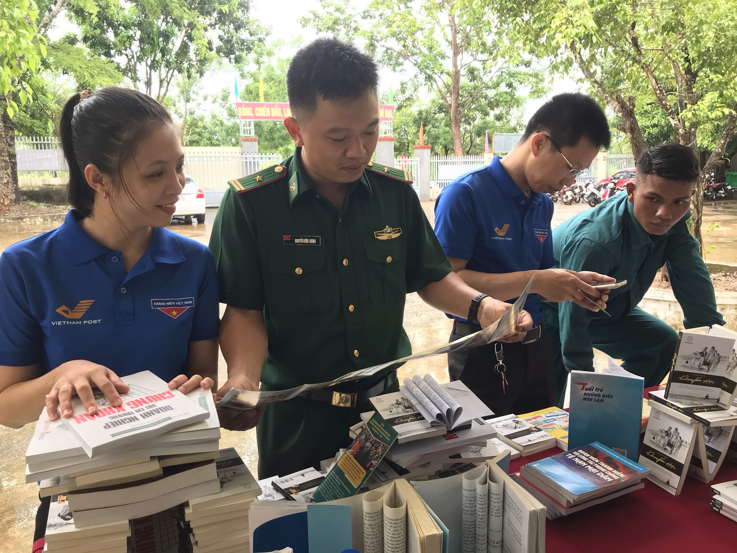 Tuyên truyền pháp luật cho thanh thiếu niên tại xã biên giới Krông Na