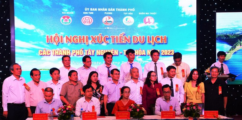 Các thành phố ở Tây Nguyên và Tuy Hòa kết nối phát triển du lịch