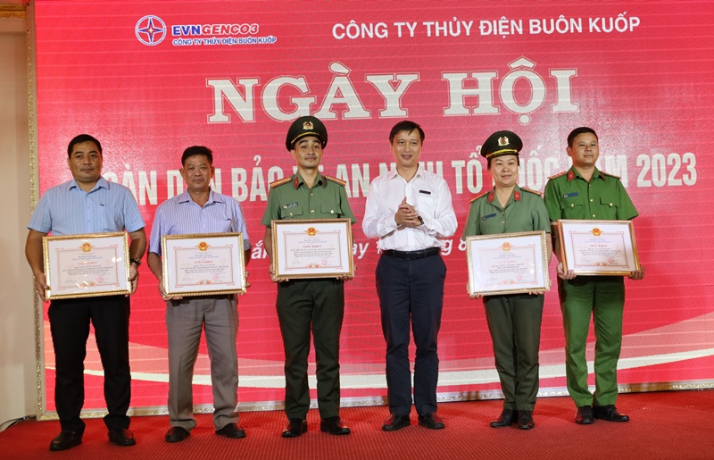 Công ty Thủy điện Buôn Kuốp tổ chức Ngày hội toàn dân Bảo vệ an ninh tổ quốc năm 2023