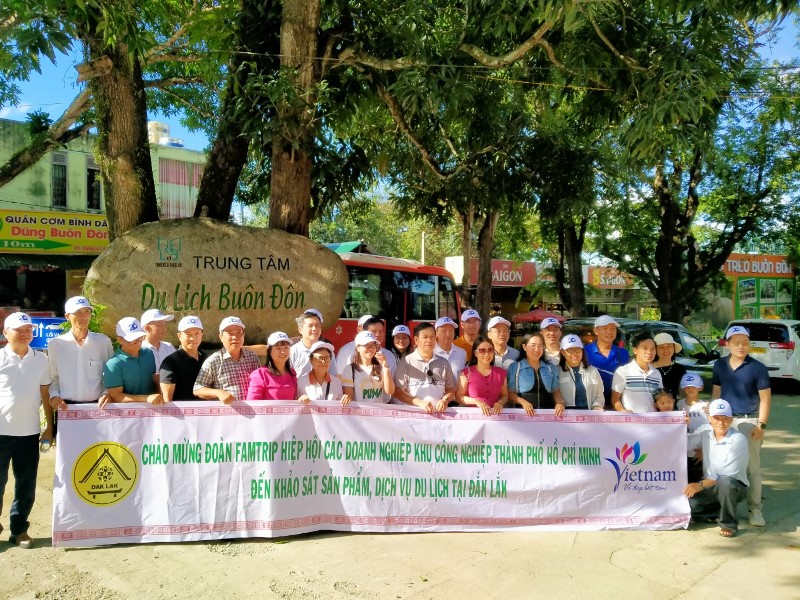 Hiệp hội các Doanh nghiệp Khu công nghiệp Thành phố Hồ Chí Minh khảo sát sản phẩm, dịch vụ du lịch tại Đắk Lắk