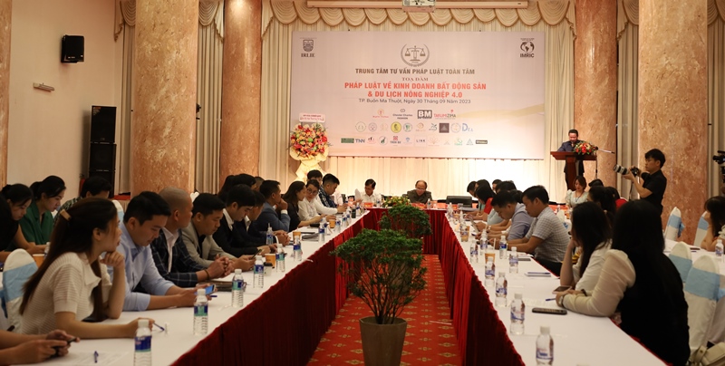 Toạ đàm khoa học “Pháp luật về kinh doanh bất động sản và Du lịch nông nghiệp 4.0”