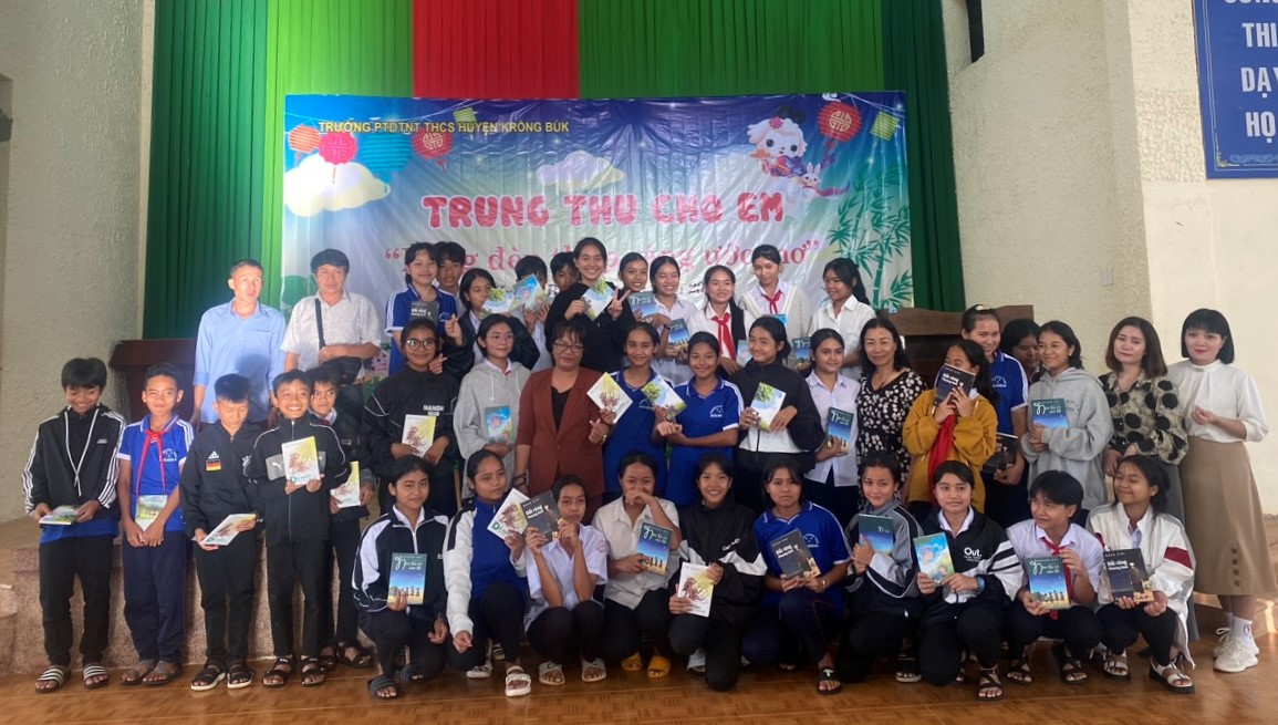 Khai mạc Trại sáng tác Văn học Nghệ thuật huyện Krông Búk năm 2023