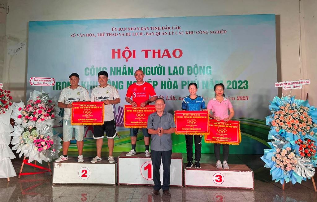 Hội thao công nhân, người lao động trong Khu công nghiệp Hòa Phú