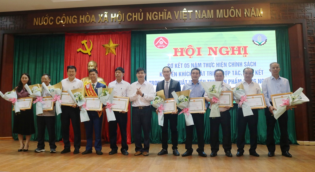 Hội nghị Sơ kết 5 năm thực hiện chính sách khuyến khích hợp tác, liên kết trong sản xuất và tiêu thụ sản phẩm nông nghiệp