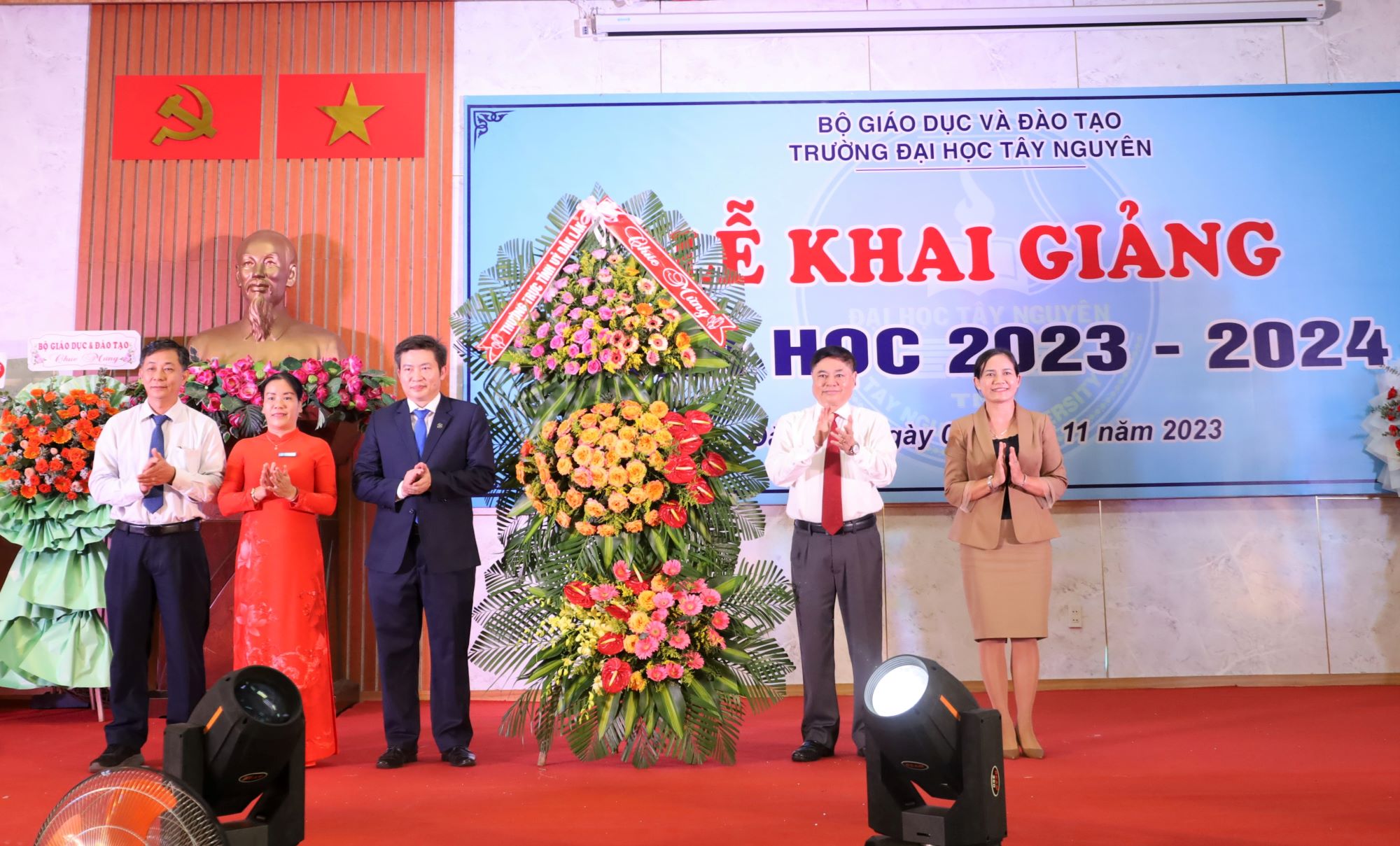 Trường Đại học Tây Nguyên khai giảng năm học 2023 – 2024