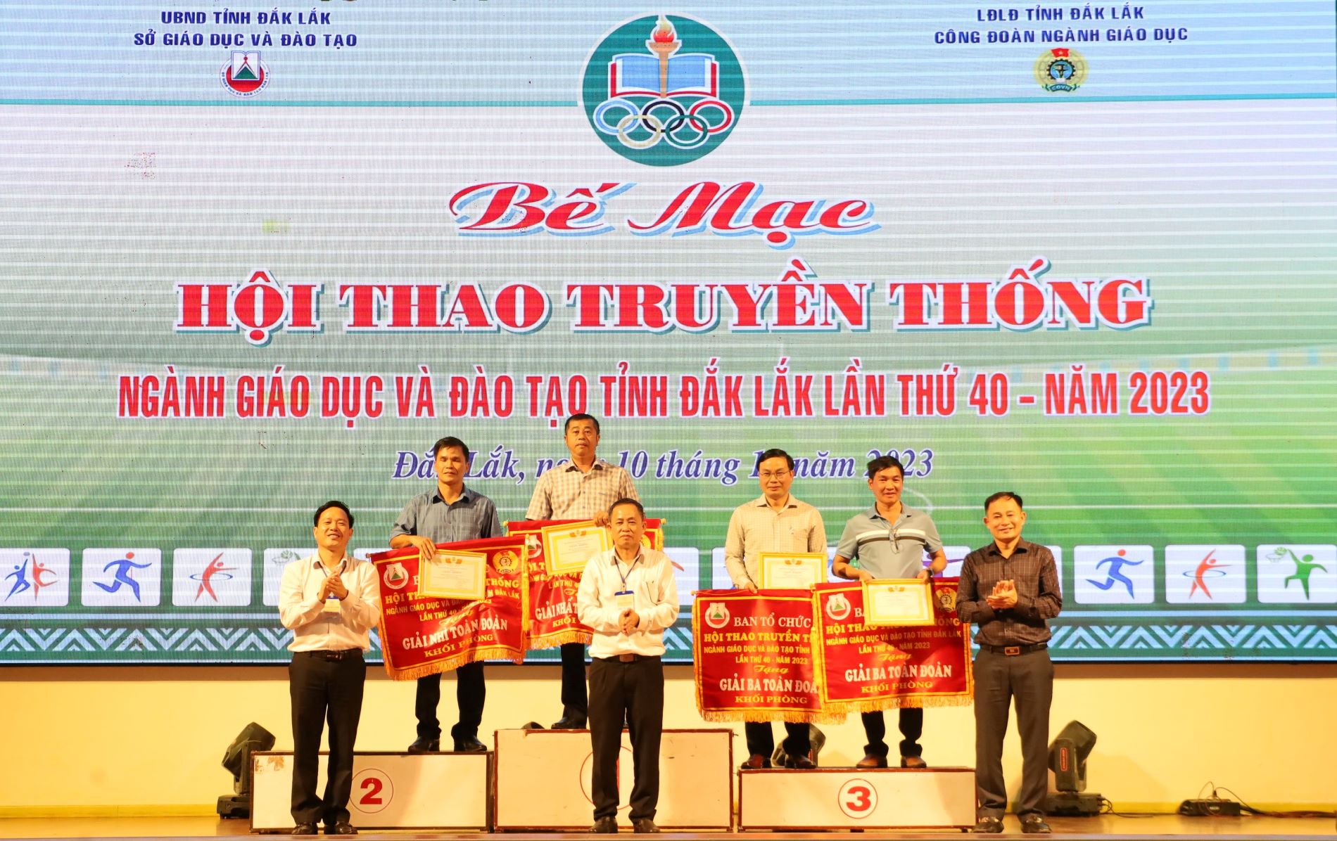 Closing of the 40th Traditional Sports Festival of the Education and Training Sector of Dak Lak Province