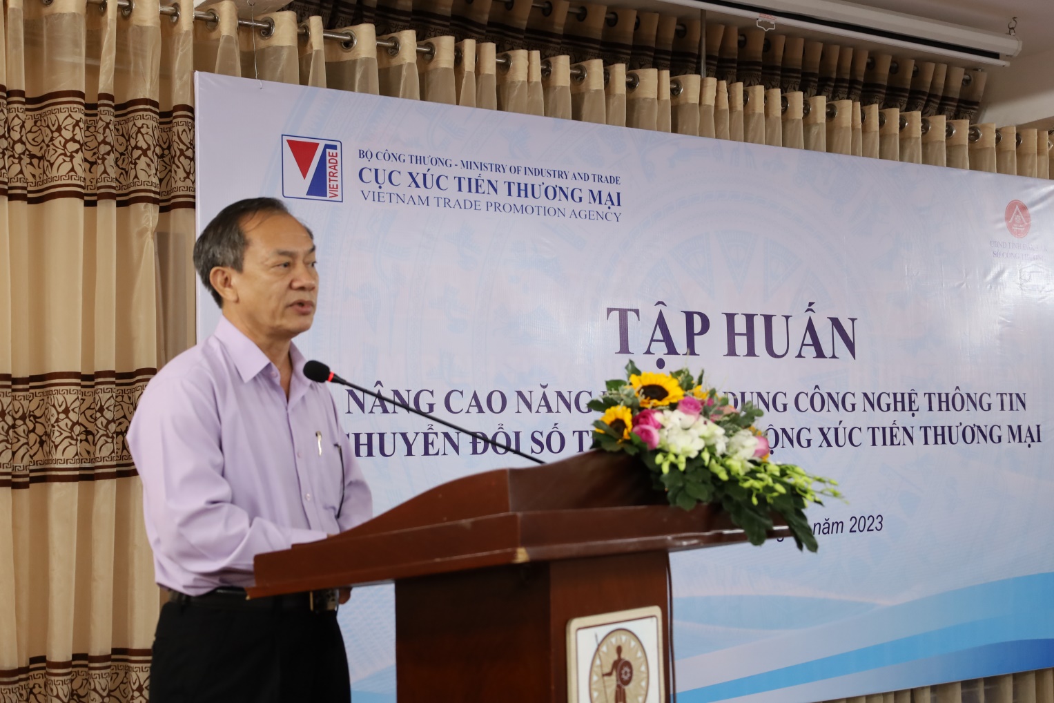 Ministry of Industry and Trade enhances trade promotion capabilities for Dak Lak businesses through training on digital transformation