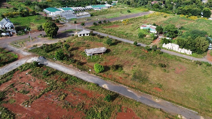 Quyết định về việc phê duyệt kế hoạch lựa chọn nhà thầu Xây dựng cơ sở dữ liệu đất đai thị xã Buôn Hồ, tỉnh Đắk Lắk thuộc Dự án: Xây dựng hệ thống hồ sơ địa chính và cơ sở dữ liệu đất đai tỉnh Đắk Lắk