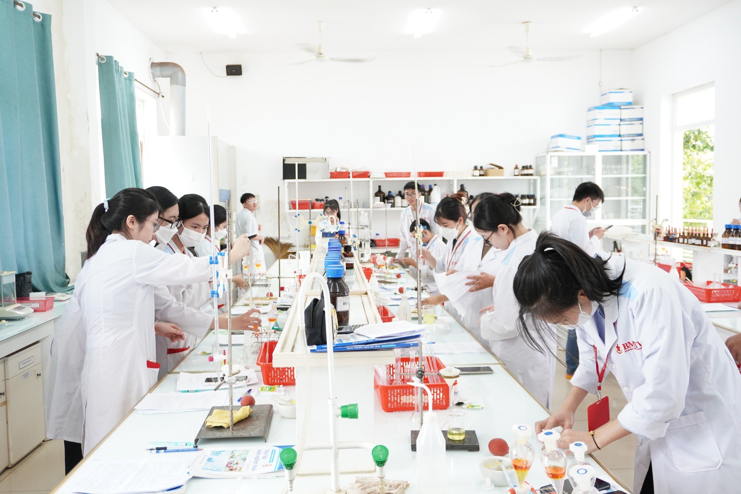 Chính sách ưu đãi thu hút nhân lực chất lượng cao làm việc tại thành phố Buôn Ma Thuột