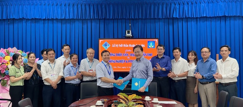 Sở Nông nghiệp và Phát triển nông thôn ký kết hợp tác với Trường Thủy sản - Đại học Cần Thơ