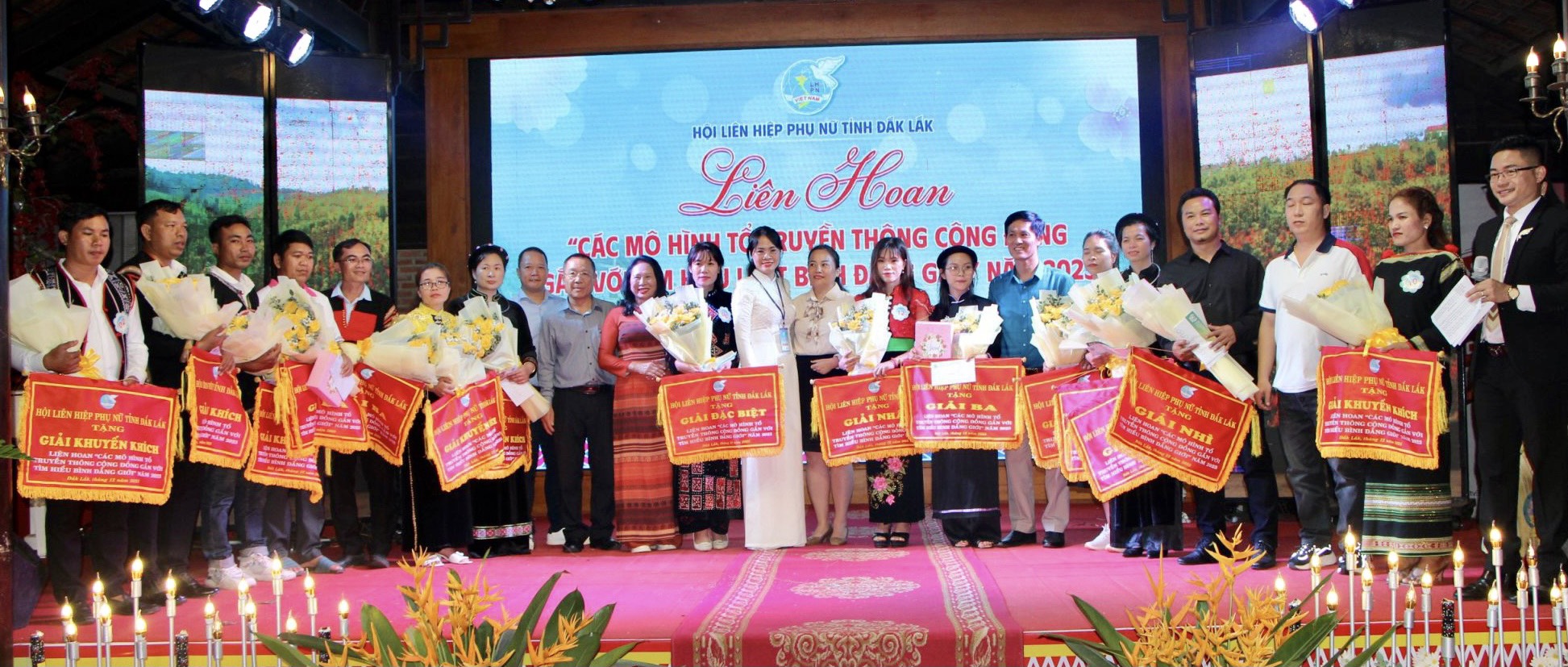 Liên hoan “Các mô hình Tổ truyền thông cộng đồng gắn với tìm hiểu Luật Bình đẳng giới” năm 2023