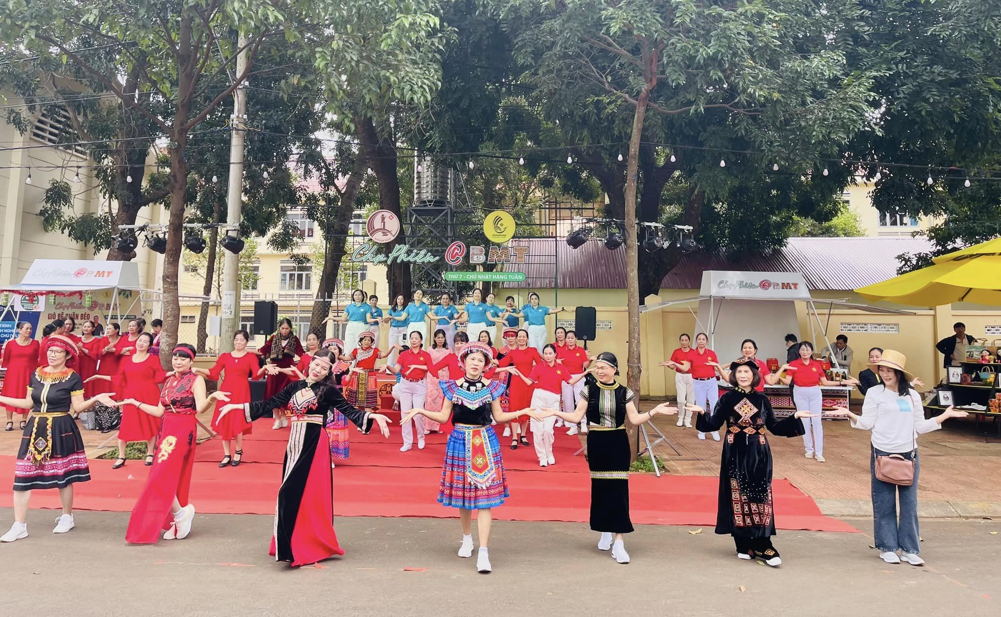 Thống nhất tổ chức Chợ Phiên @BMT vào chiều thứ sáu hàng tuần