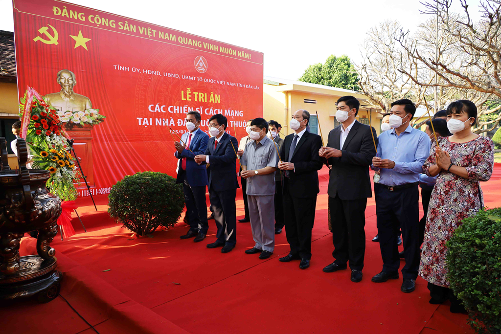 Tổ chức Lễ tri ân các chiến sĩ cách mạng tại Nhà đày Buôn Ma Thuột vào ngày 25/1/2024.