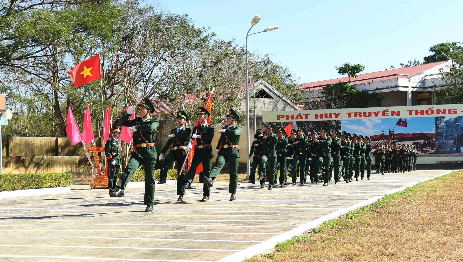 Ra quân huấn luyện năm 2024