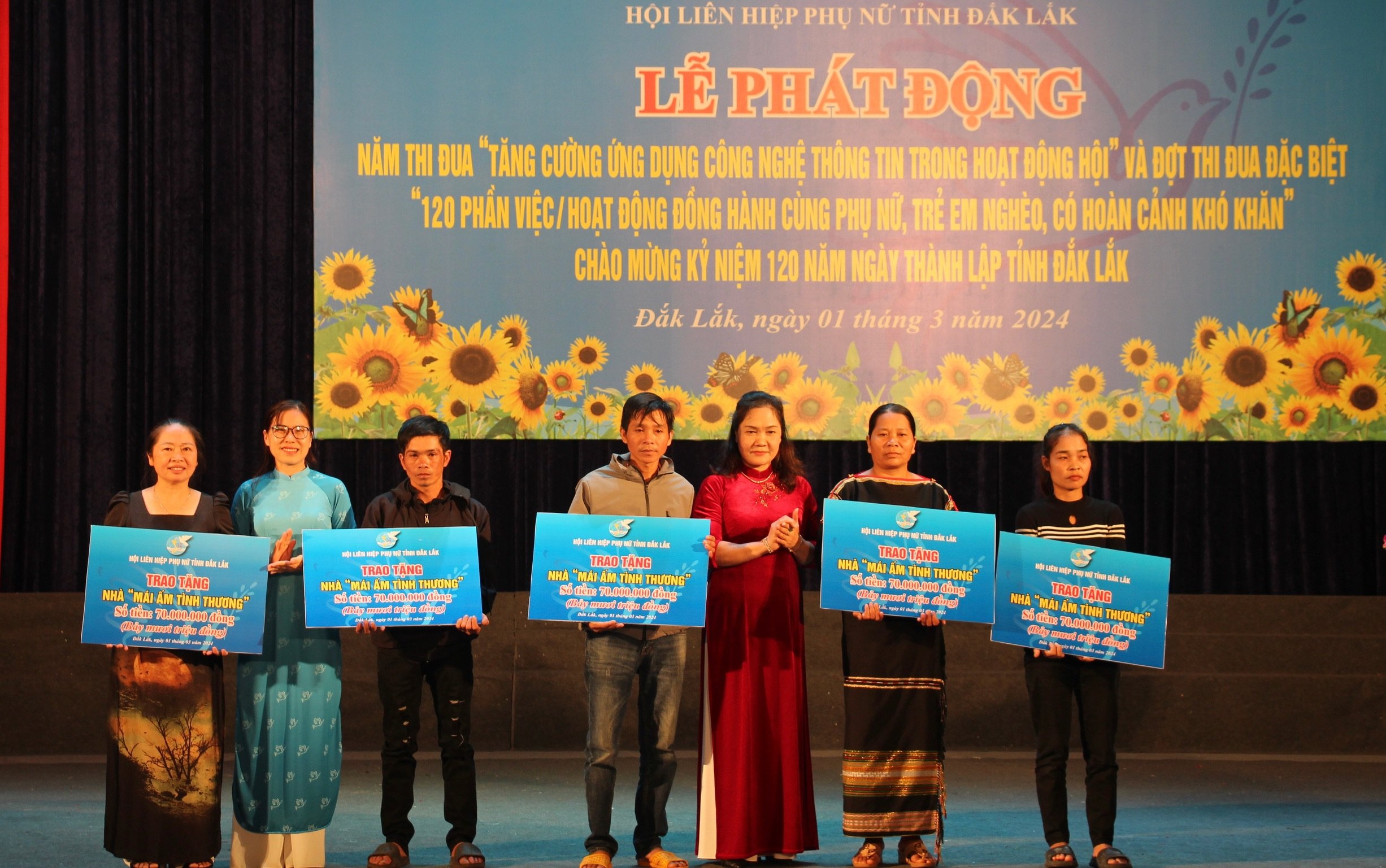 Phát động thi đua thực hiện 120 phần việc đồng hành cùng phụ nữ, trẻ em nghèo, có hoàn cảnh khó khăn