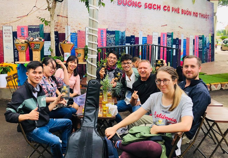 Hơn 400 quán cà phê phục vụ cà phê miễn phí dịp 10/3 tại thành phố Buôn Ma Thuột