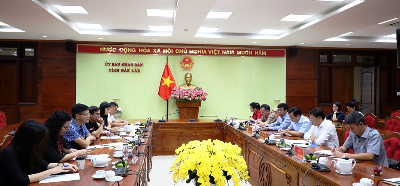 UBND tỉnh làm việc với Đoàn công tác của Báo Lao động