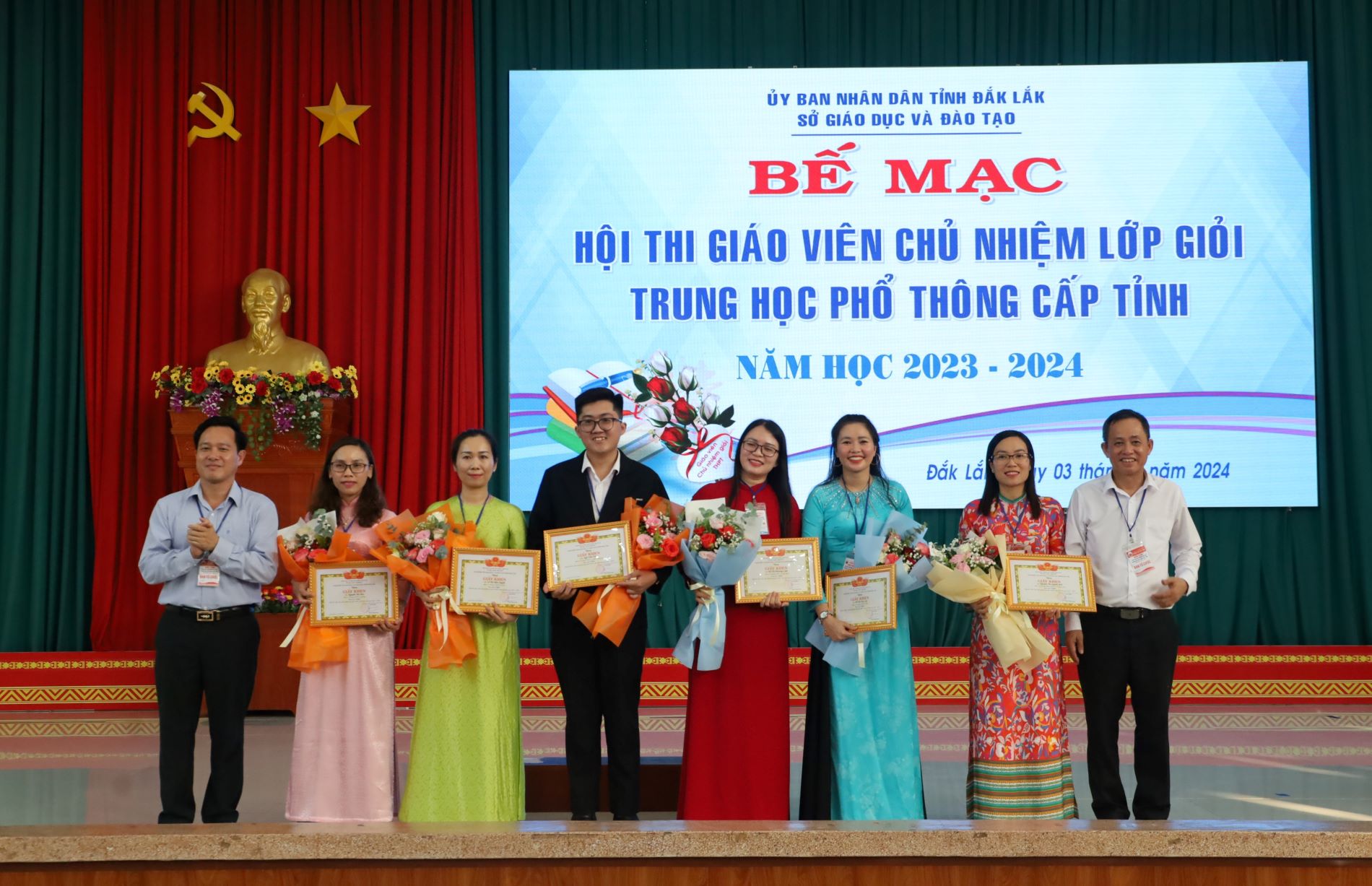 Bế mạc Hội thi giáo viên chủ nhiệm lớp giỏi THPT cấp tỉnh năm học 2023 - 2024