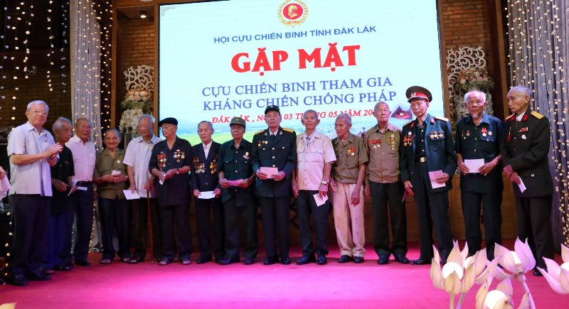 Gặp mặt truyền thống cựu chiến binh tham gia kháng chiến chống Pháp